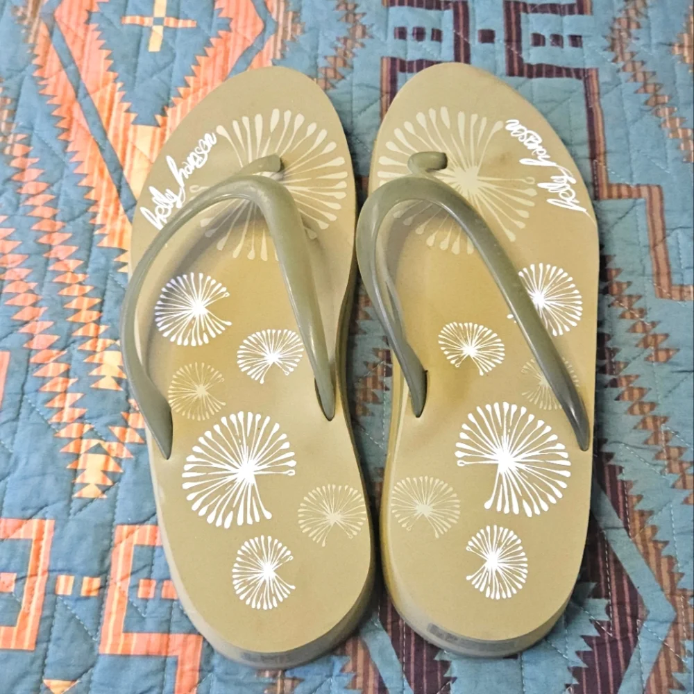 NWOT Helly Hansen‎ Flip Flops